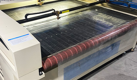 conveyor-table-feeding-03